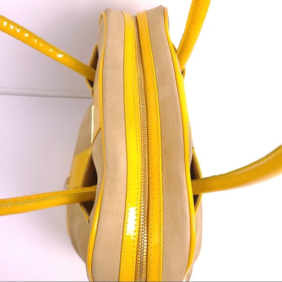 HayWard - Picture 5 of 7